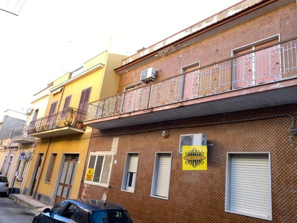 casa indipendente in vendita ad Avola