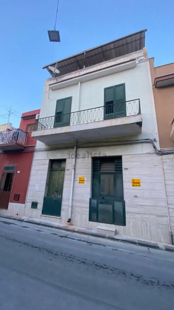 casa indipendente in vendita ad Avola