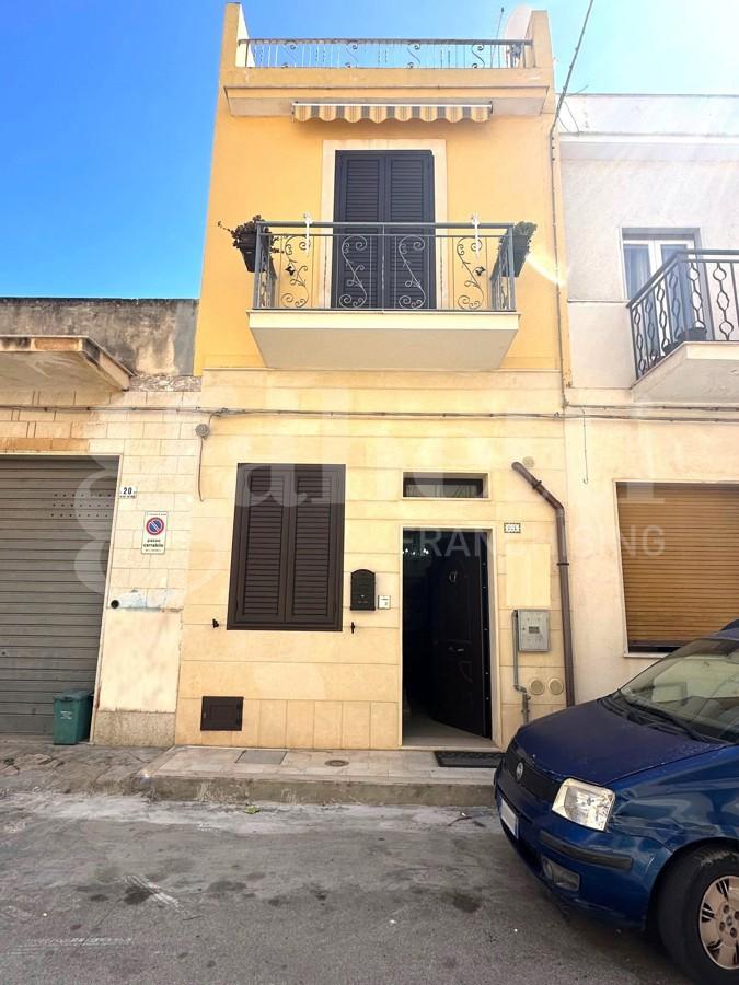 casa indipendente in vendita ad Avola