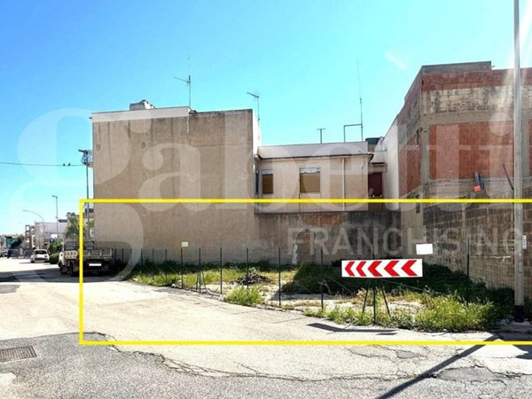 casa indipendente in vendita ad Avola