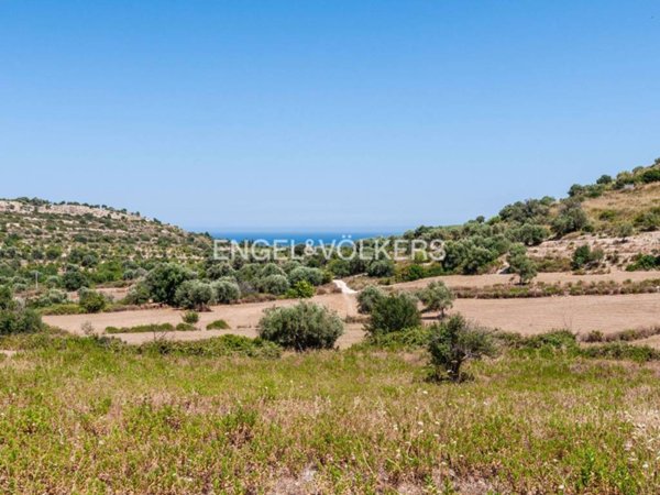 terreno agricolo in vendita ad Avola