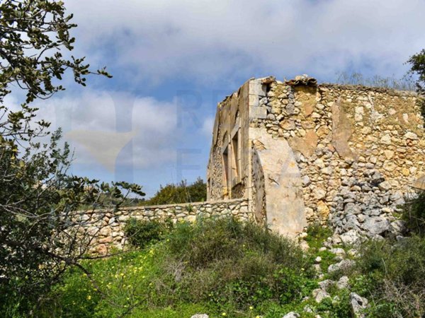 casa indipendente in vendita ad Avola