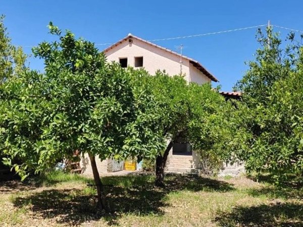 casa indipendente in vendita ad Avola