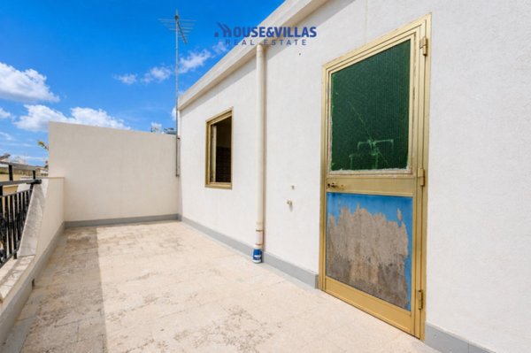 casa indipendente in vendita ad Avola