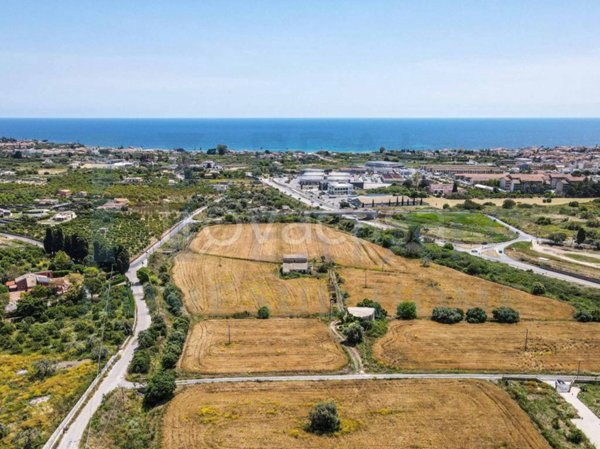casa indipendente in vendita ad Avola
