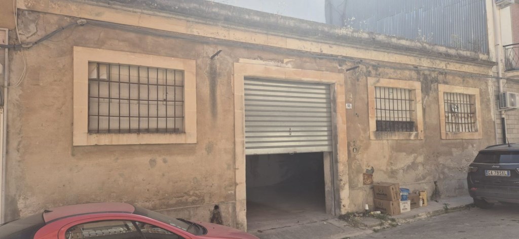 appartamento in vendita ad Avola