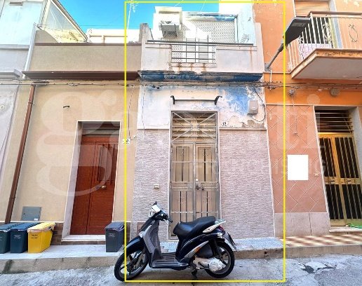 casa indipendente in vendita ad Avola