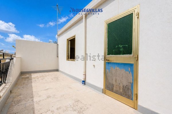 casa indipendente in vendita ad Avola