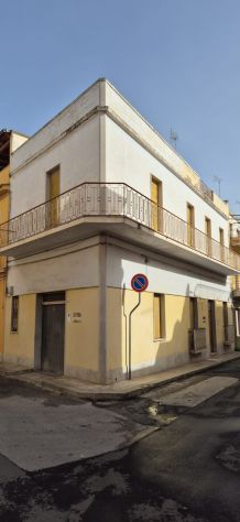 casa indipendente in vendita ad Avola