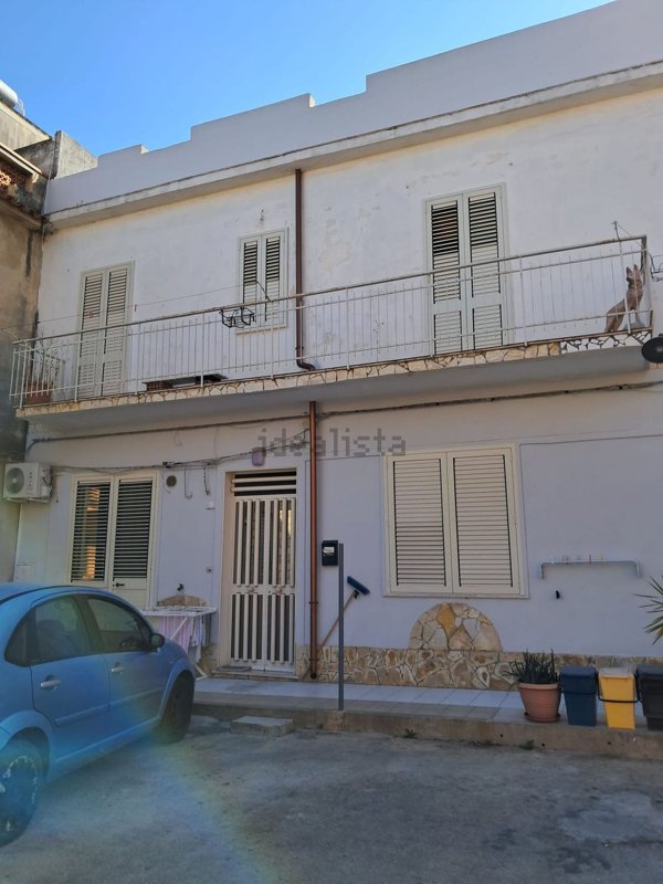 appartamento in vendita ad Avola
