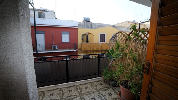 appartamento in vendita ad Avola in zona Falaride