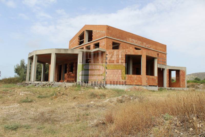 casa indipendente in vendita ad Avola