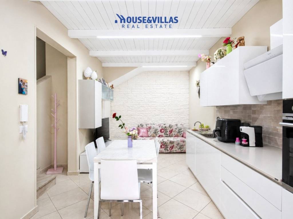 casa indipendente in vendita ad Avola
