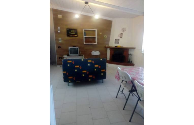 appartamento in vendita ad Avola in zona Falaride