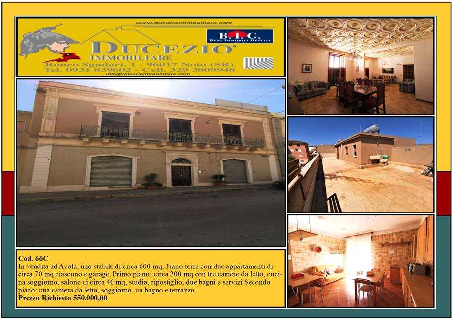 casa indipendente in vendita ad Avola