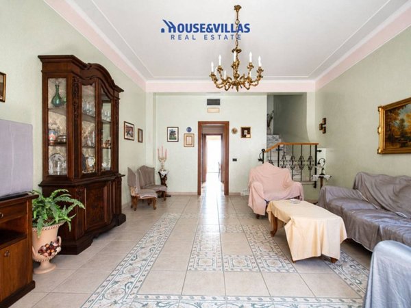 casa indipendente in vendita ad Avola