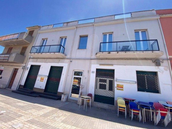 casa indipendente in vendita ad Avola in zona Falaride