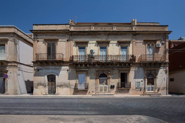 intera palazzina in vendita ad Avola