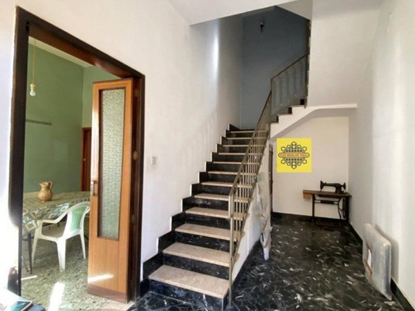 casa indipendente in vendita ad Avola in zona Falaride
