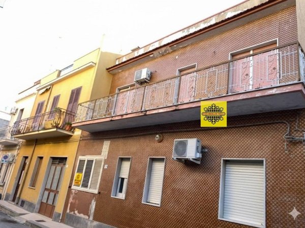 casa indipendente in vendita ad Avola