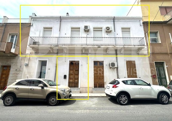 casa indipendente in vendita ad Avola