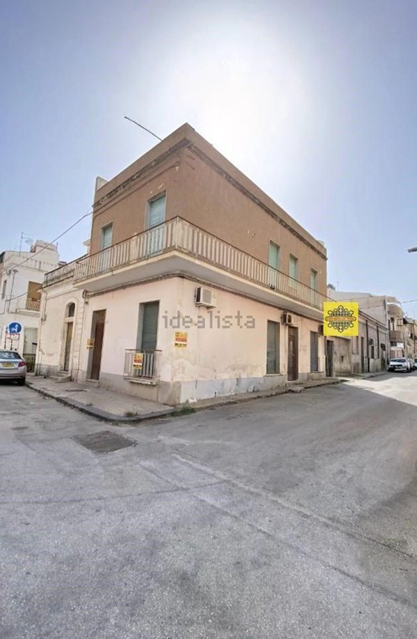 appartamento in vendita ad Avola