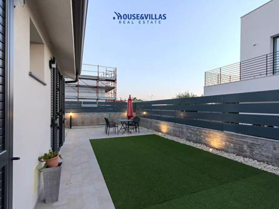 casa indipendente in vendita ad Avola in zona Falaride