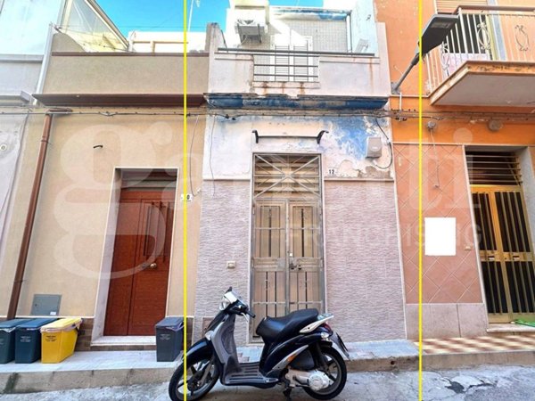 casa indipendente in vendita ad Avola