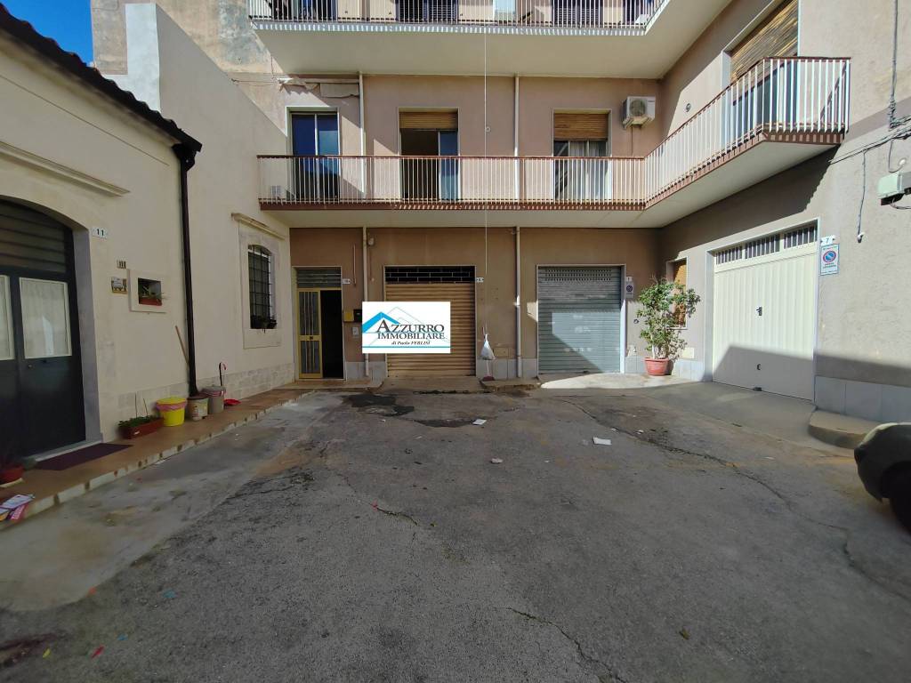 appartamento in vendita ad Avola