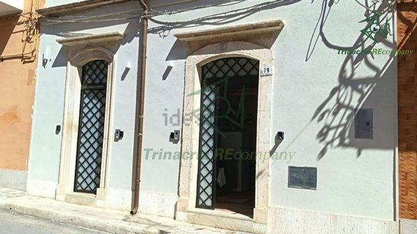 appartamento in vendita ad Avola