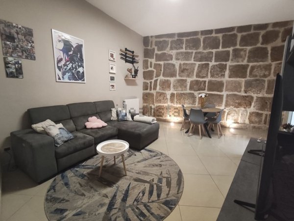 casa indipendente in vendita ad Avola in zona Falaride