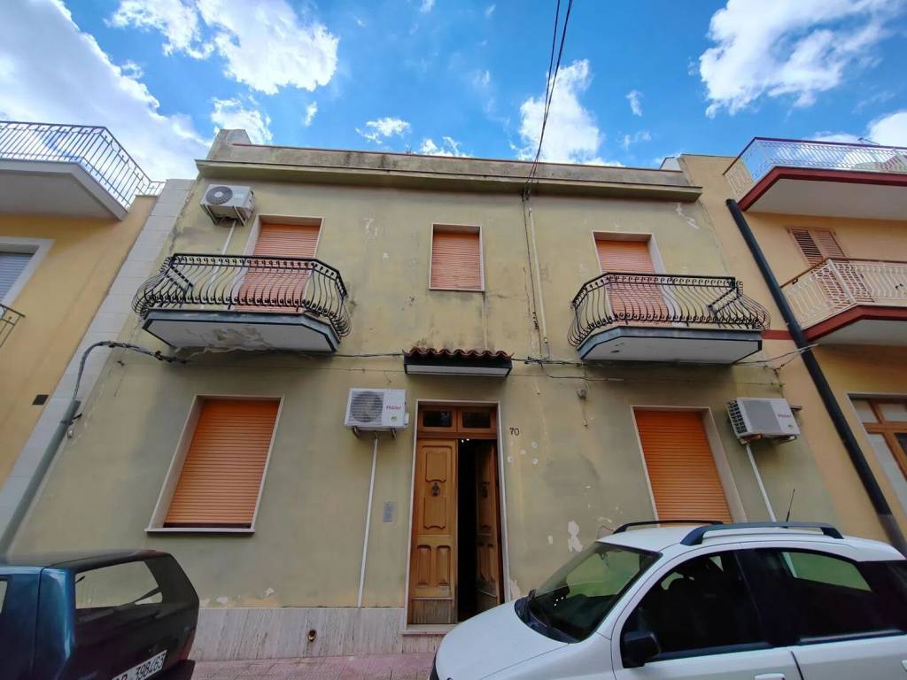 casa indipendente in vendita ad Avola