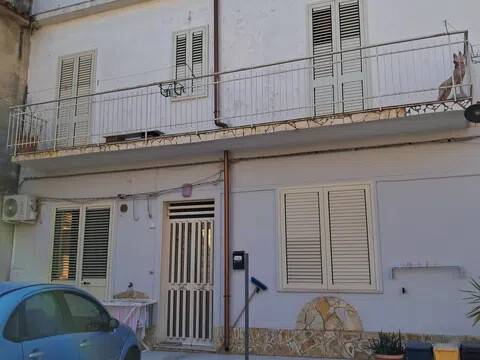 casa indipendente in vendita ad Avola
