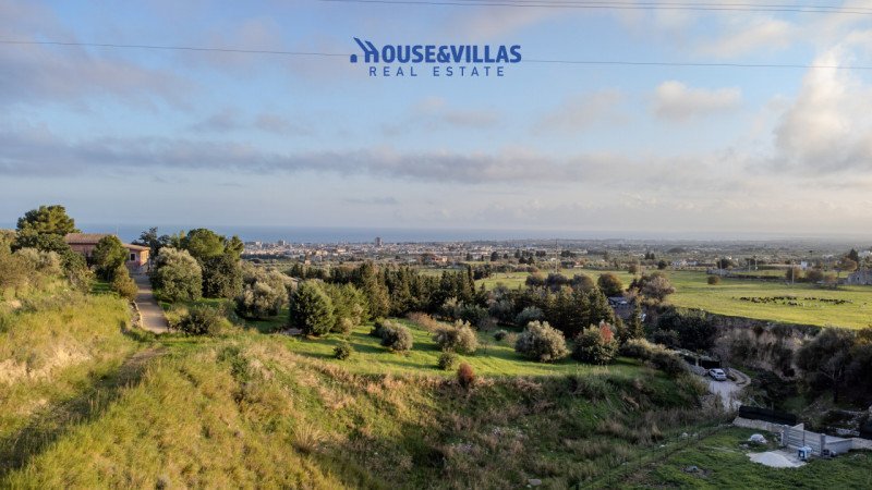 terreno agricolo in vendita ad Avola
