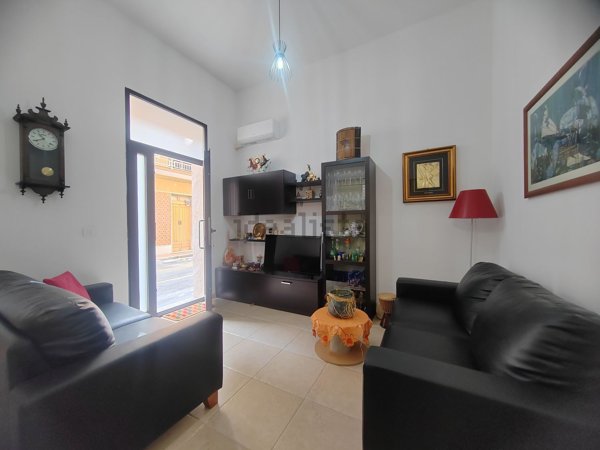 appartamento in vendita ad Avola in zona Falaride