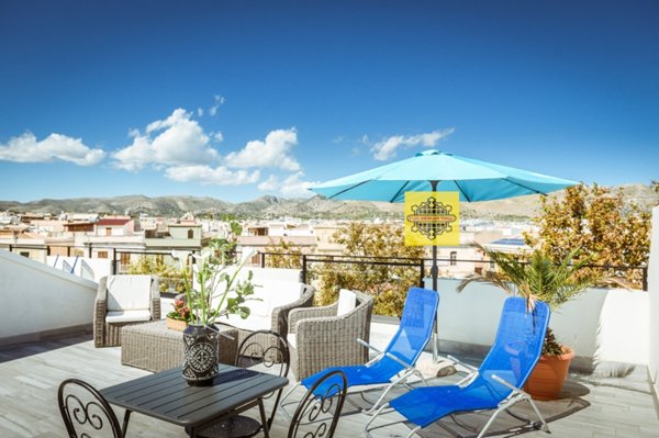 casa indipendente in vendita ad Avola in zona Falaride