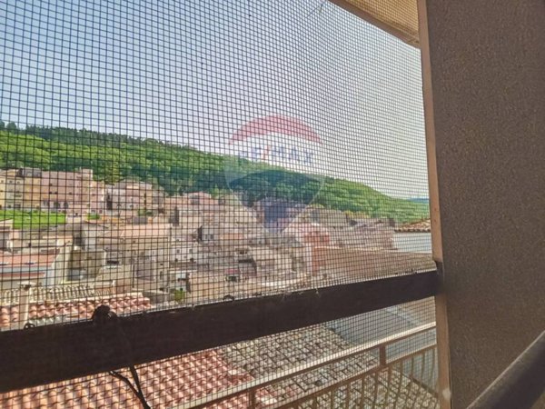 casa indipendente in vendita a Buccheri