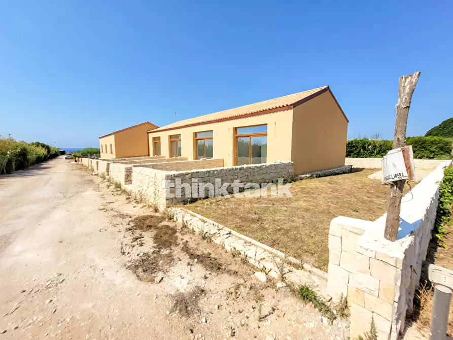 locale commerciale in vendita a Buccheri