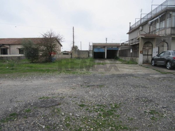 negozio in vendita a Buccheri