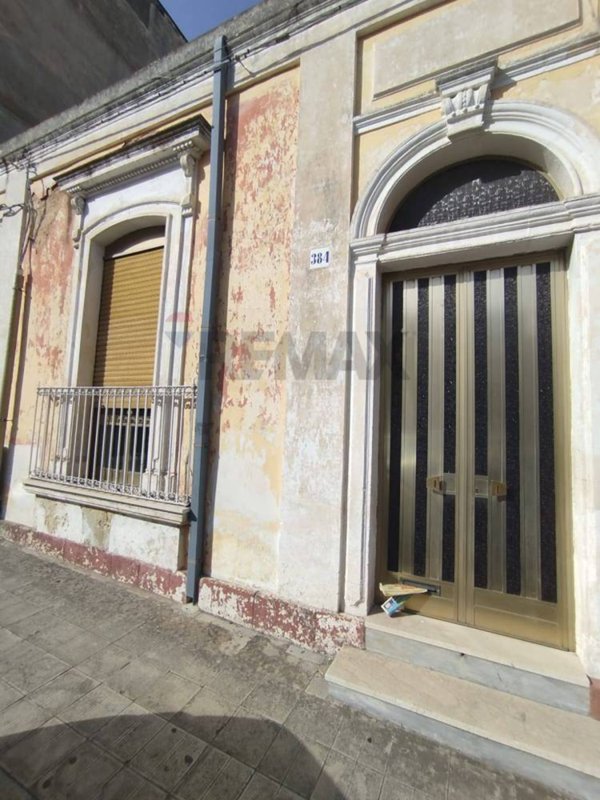 casa indipendente in vendita a Buccheri