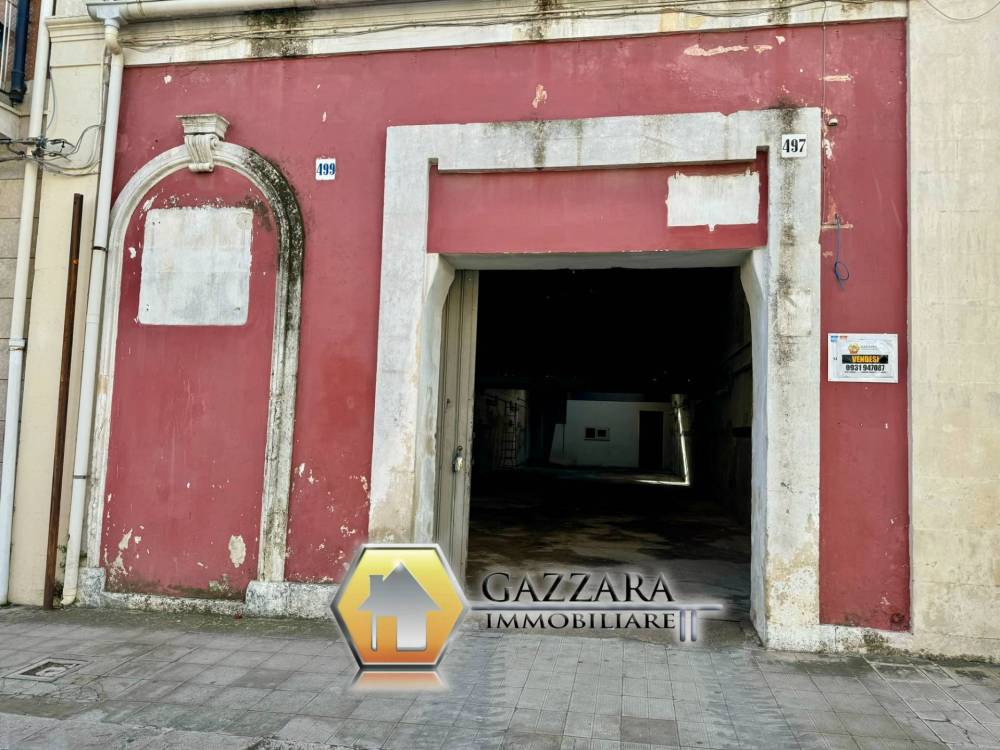 negozio in vendita a Buccheri