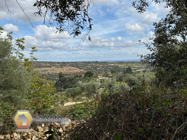 terreno edificabile in vendita a Buccheri