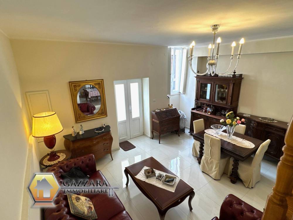 casa indipendente in vendita a Buccheri