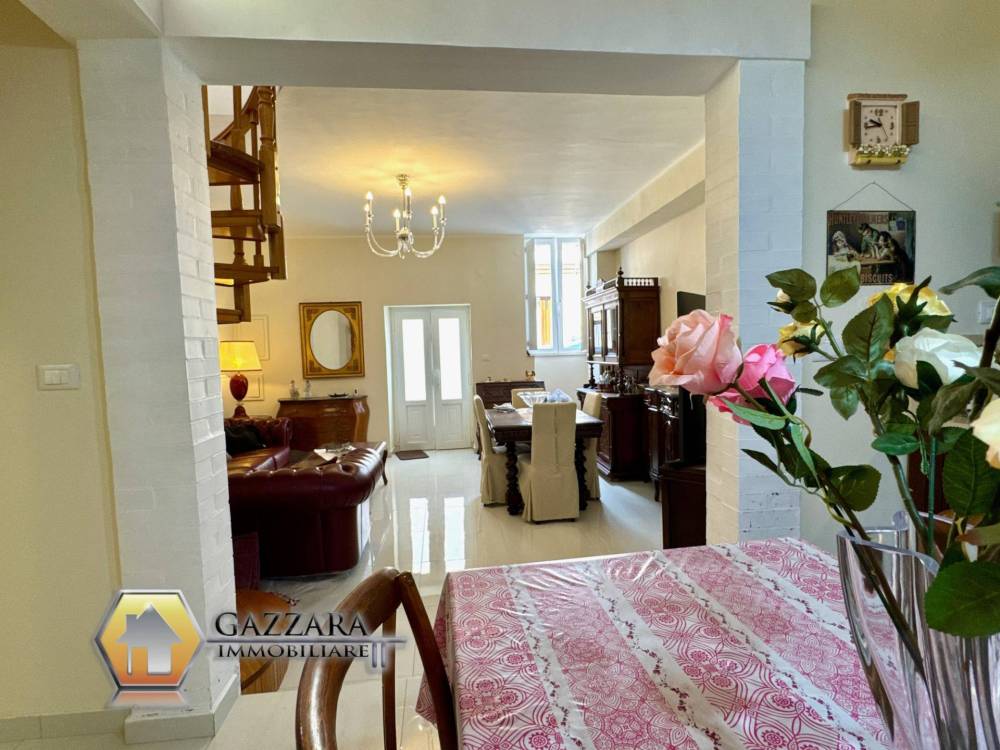 casa indipendente in vendita a Buccheri