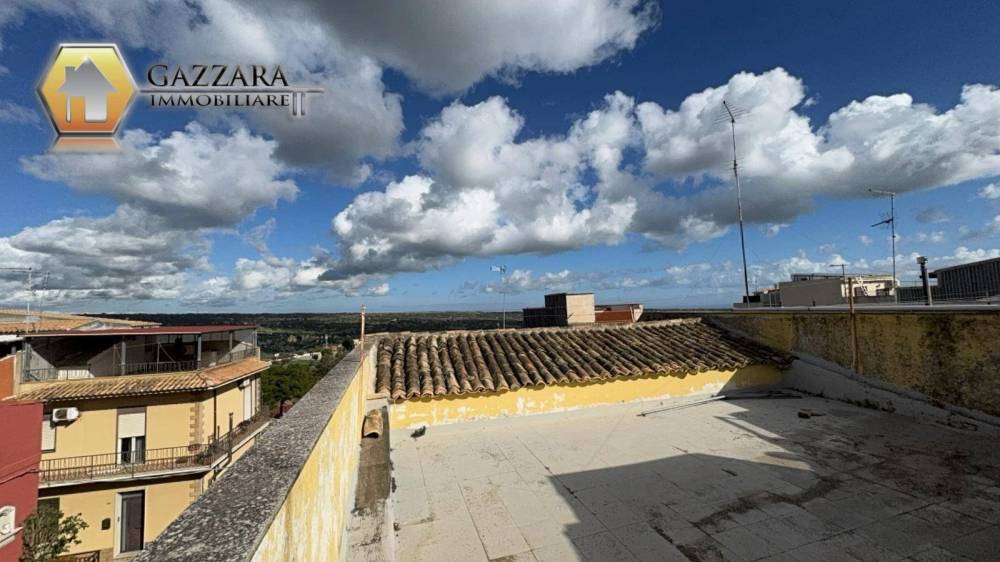 casa indipendente in vendita a Buccheri