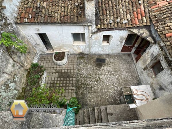 casa indipendente in vendita a Buccheri