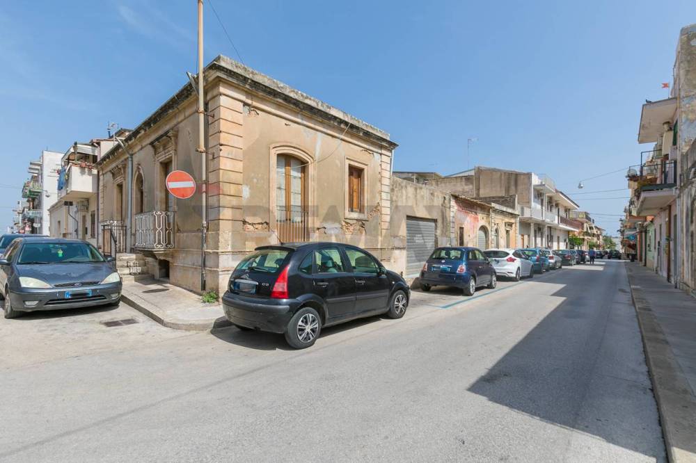 casa indipendente in vendita a Buccheri