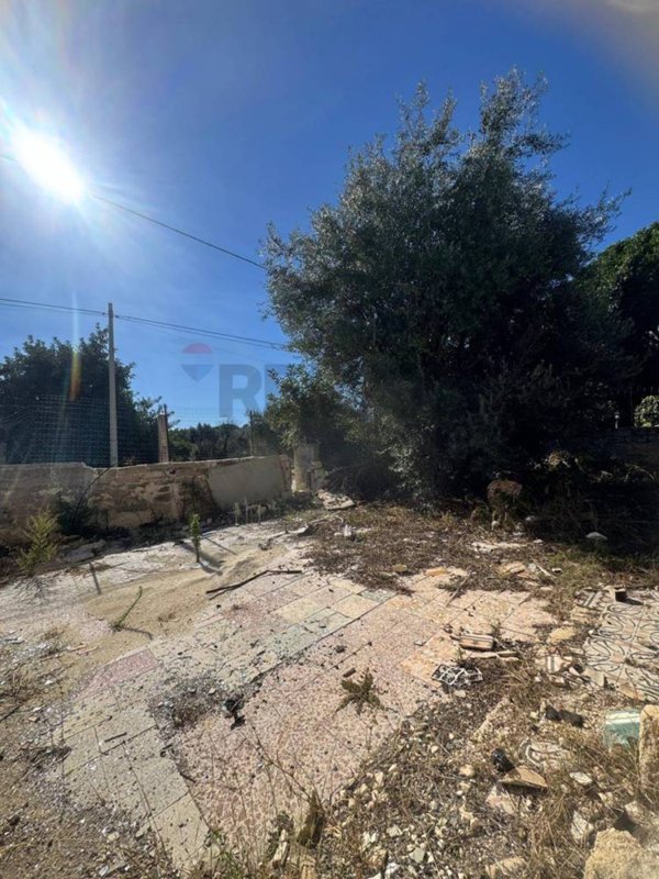 terreno edificabile in vendita a Buccheri