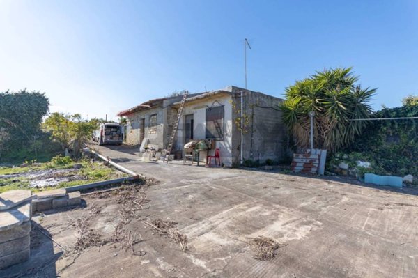 casa indipendente in vendita a Buccheri