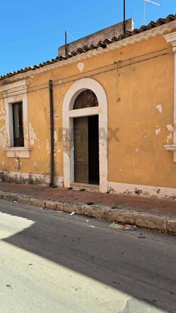 casa indipendente in vendita a Buccheri